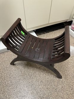 Wood Curule Chair