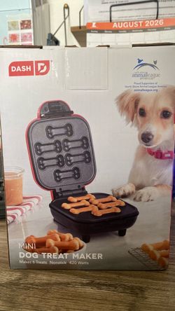 Dash Mini Dog Treat Maker