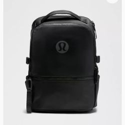 Lululemon Backpack L22 $55