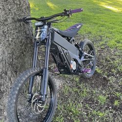 2025 Talaria X3 Pro *NEED GONE*