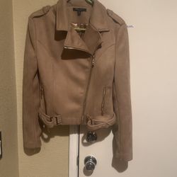 Woman Beige Jacket Size Medium