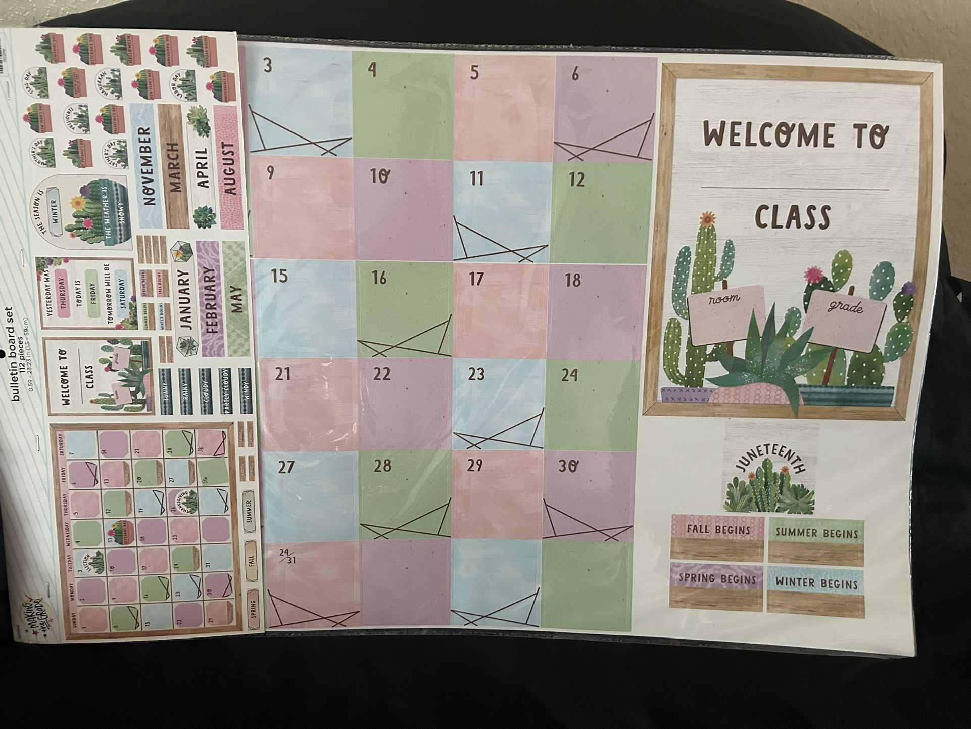 Classroom Bulletin Board Decor ( New )