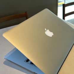 Apple MacBook Air 13” I5/8GB/256GB SSD $180