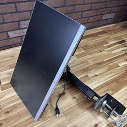 HP Monitor with stand