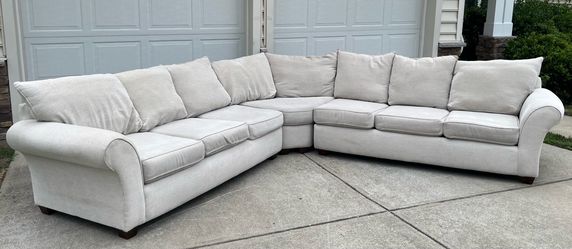 Beautiful Sectional Couch!😍