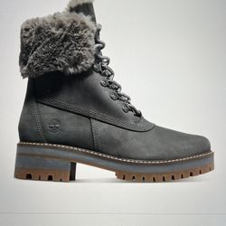 TIMBERLAND Women's Courmayeur Valley 6" Faux Fur Waterproof Lug Sole Boots 7