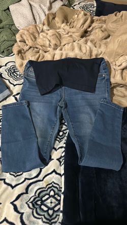 Maternity pants and shorts