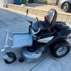 Murray 42in Zero Turn New 