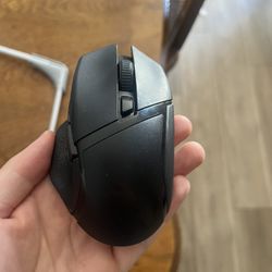 Razor basilisk X Hyper speed Wirelesss Gaming Mouse 