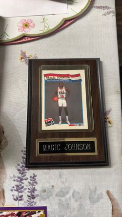 MAGIC JOHNSON  4 X 6 WOOD PLAQUE