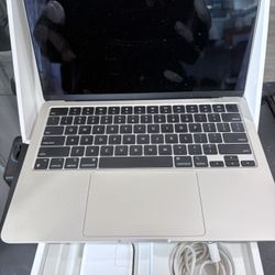 APPLE LAPTOP MACBOOK AIR