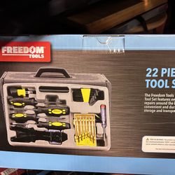 Freedom Tools 22 Pieces Tool Set