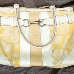 Women's Vintage Yellow Coach Purse..
