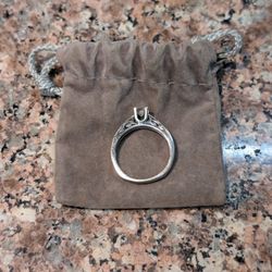 Hawaiian Engagement/Wedding Ring for Sale