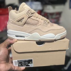 Jordan 4 Retro 