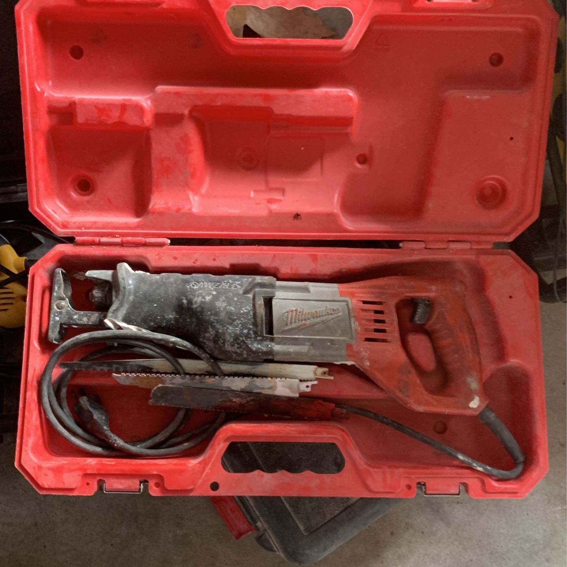Milwaukee Reciprocating Saw