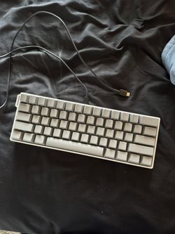 Custom 60% keyboard