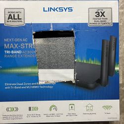 Linksys RE9000: AC3000 Tri-Band Wi-Fi Extender, Wireless Range Booster for Home, 4 Gigabit Ethernet Ports, Works with Any Wi-Fi Router (Black)