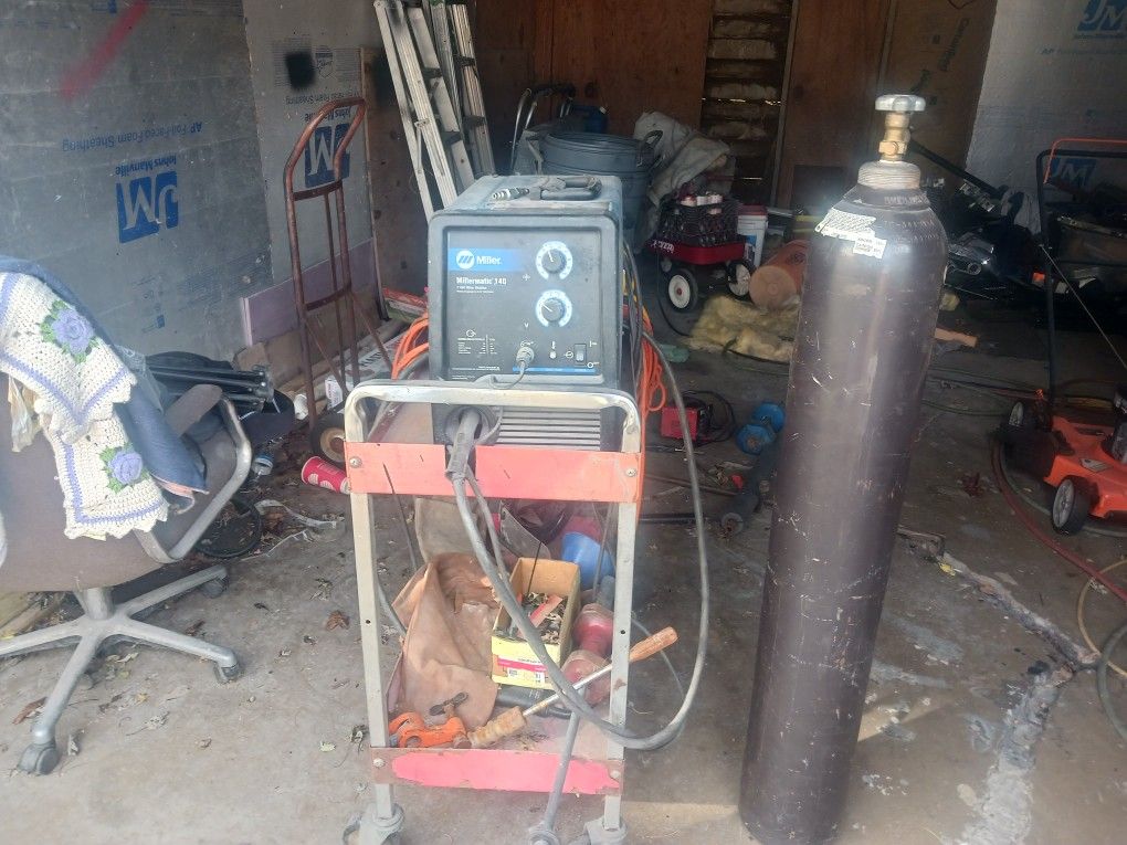 Miller Mig Welder With Cart And Big Tank
