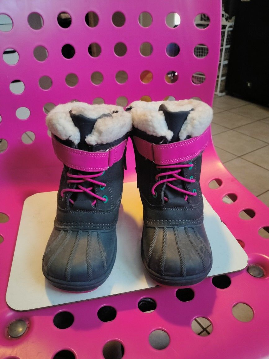 Snow Boots Size 11