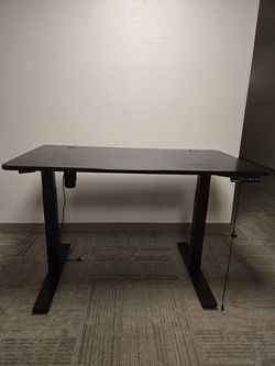 Autonomous Electric Sit And Stand Ergonomic Desk