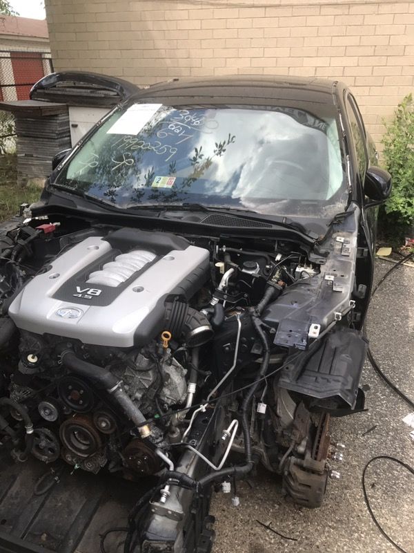 2006 Infiniti M35X for parts!