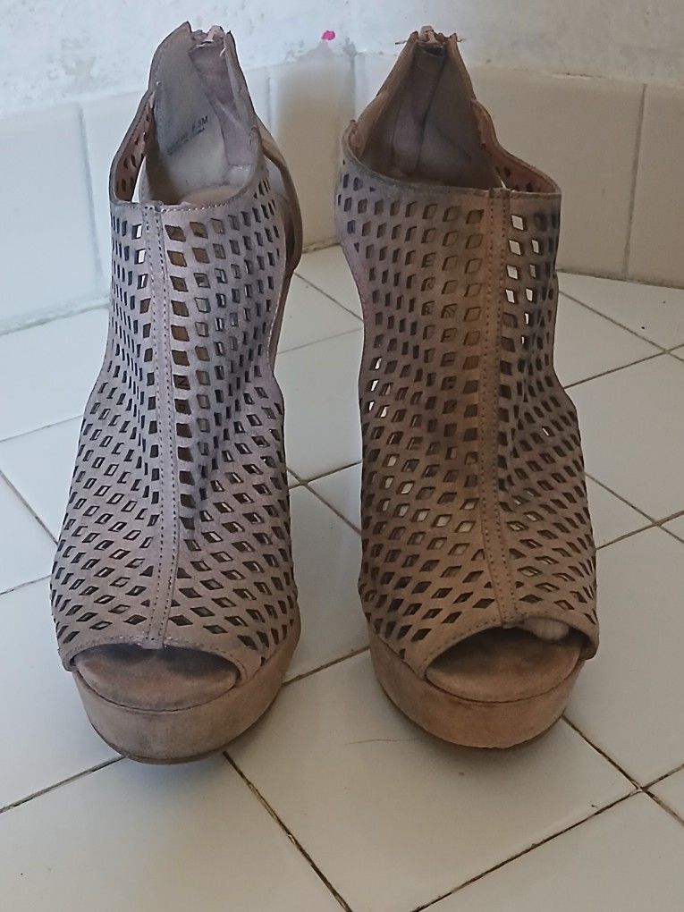 Chinese Laundry Heels/Shoes