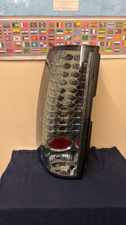 Chevrolet Tahoe Tail Lights set