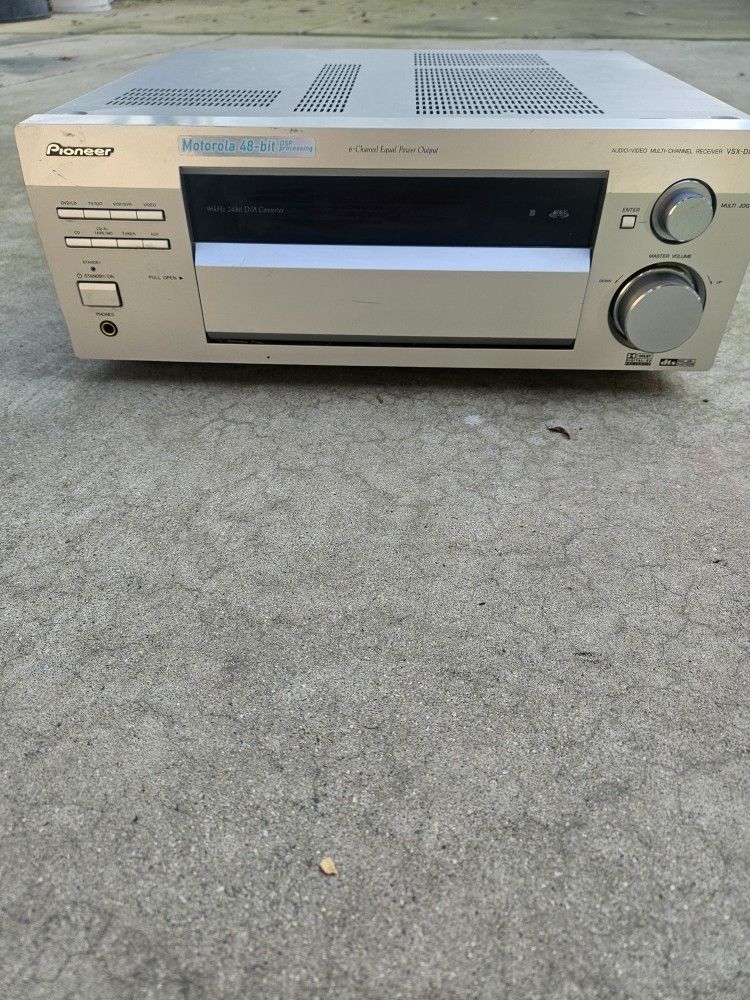 PIONEER AUDIO. VIDEO.MULTI-CHANEL RECEIVER .VSX-D812