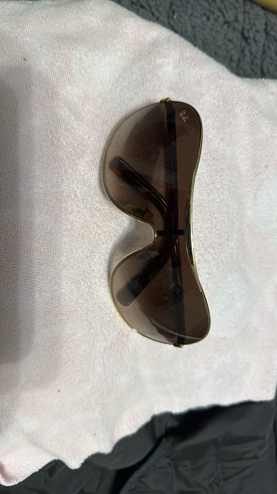 Ray Ban  Woman’s Sunglasses 