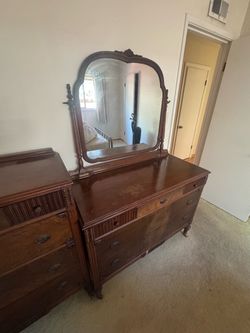 Vintage bedroom set with dresser and mirror