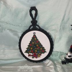 Cast Iron Christmas Trivet