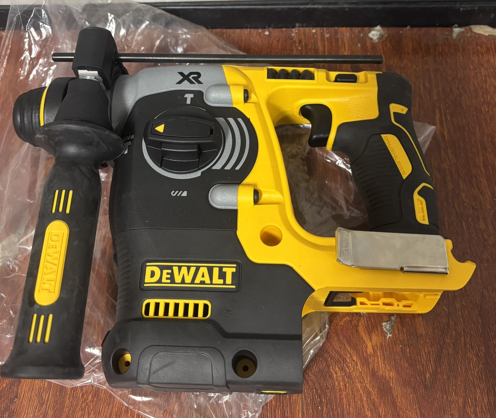 DEWALT 20V MAX XR Cordless Brushless 1 in. SDS Plus L-Shape Rotary Hammer (Tool Only)