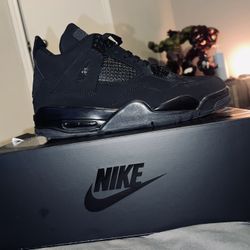 Jordan 4 Black Cat Size 10 