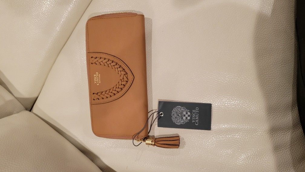 Vince Camuto Zip Wallet NEW