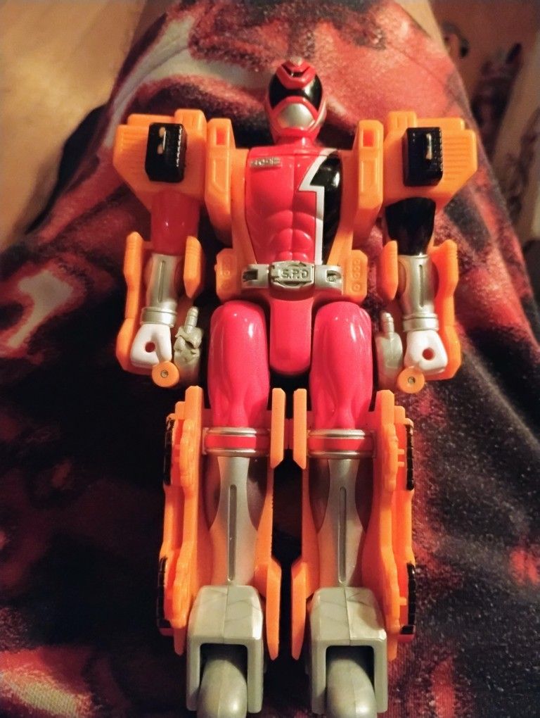 Power Rangers Wild Force Figure