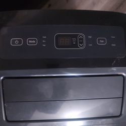 Portable air conditioner