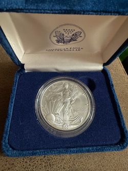 Mint proof silver eagle