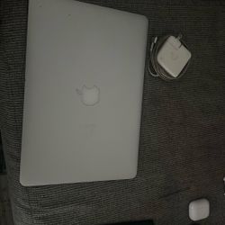 Apple MacBook Pro