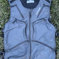 DaKine Ski / Hiking / Fishing Tactical Vest L/XL 