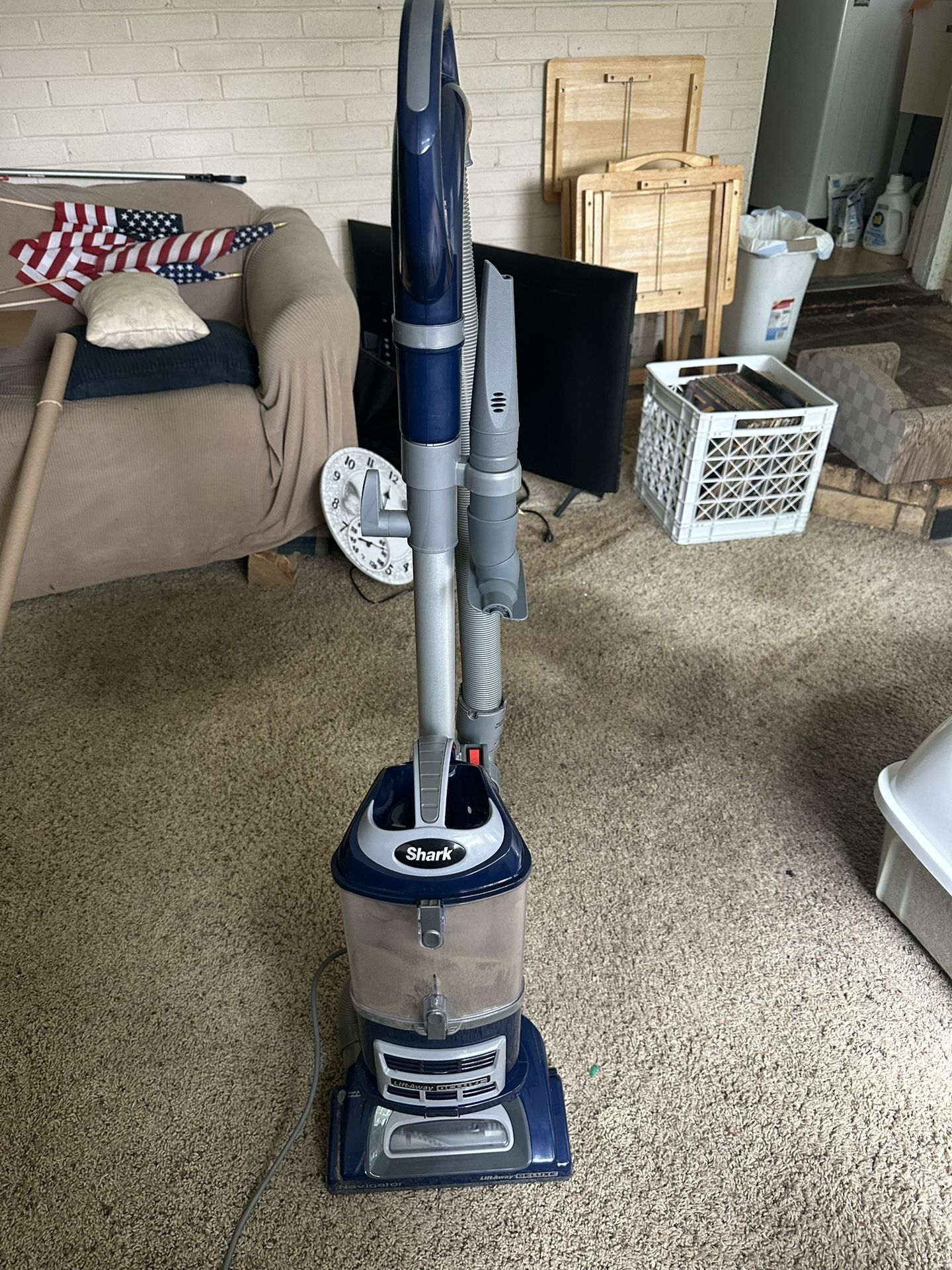 Shark Navigator Lift Away dlx
