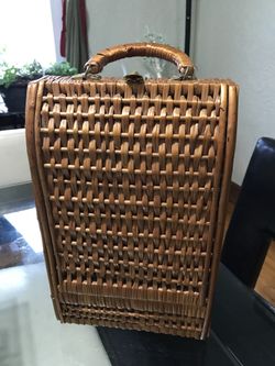 Wicker picnic wine holder.