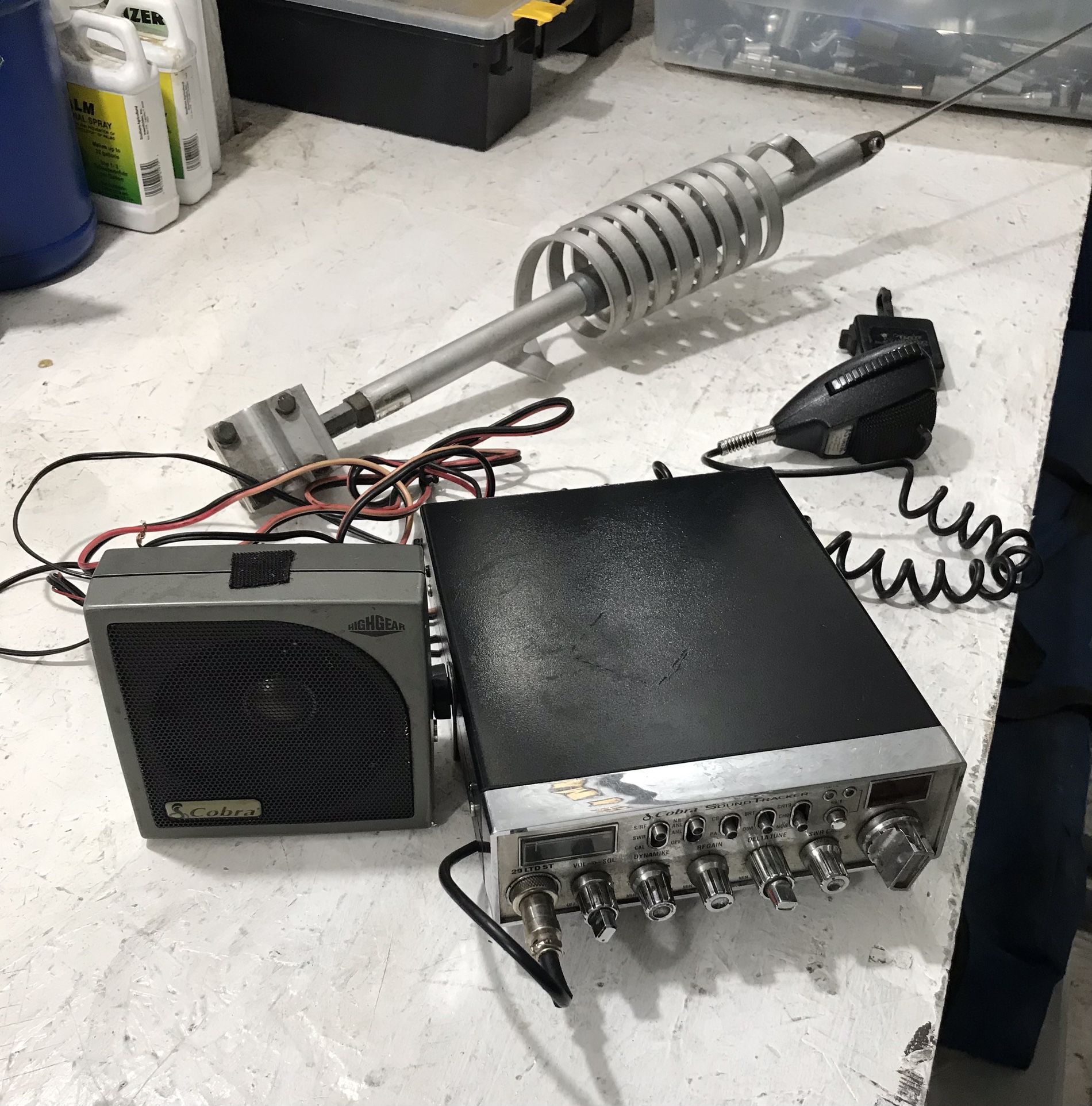 CB Radio Cobra 29, Complete Sistem .Antenna ,Mic,speaker