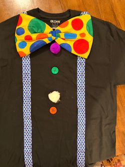 Clown shirt with jumbo bow tie size XL