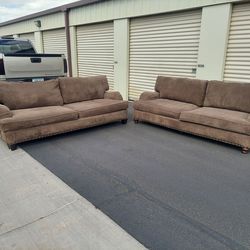 Brown Studded Couch Set(WILL DELIVER)