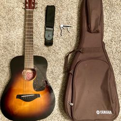 Yamaha Mini Travel Guitar