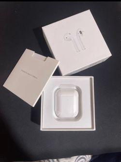 Apple AirPods (2nd Generation)