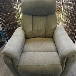 Recliner