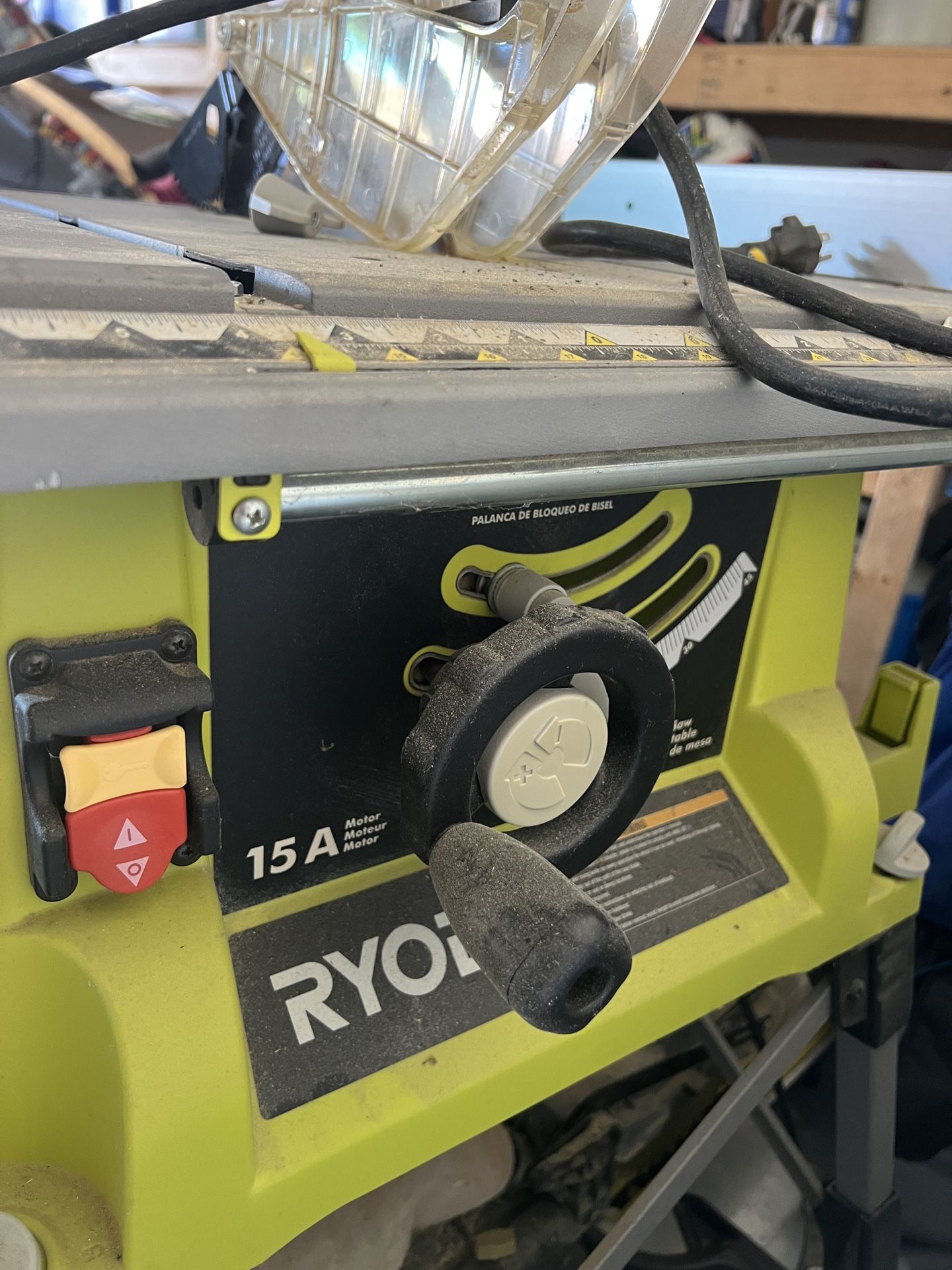 Ryobi RTS21g Tables Saw