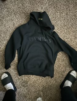 Essential Hoodie